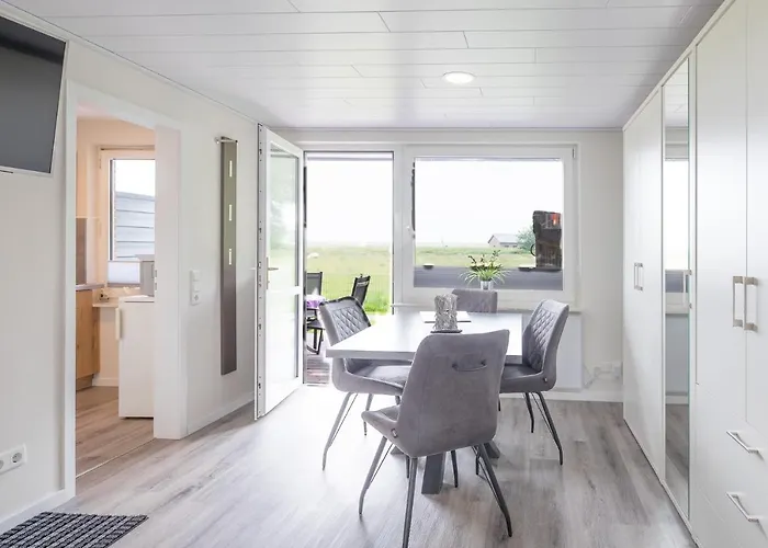 Neuwarft, 2 아파트 다게불